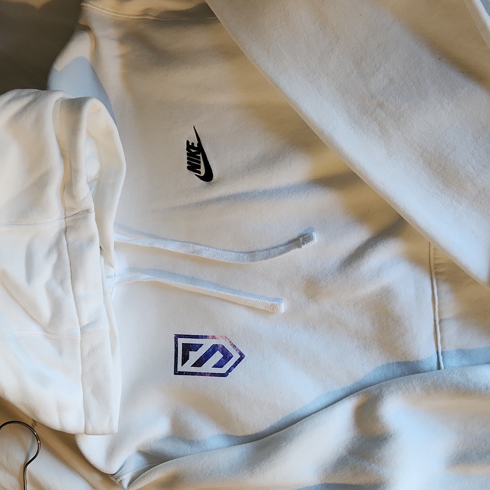 Nike White Hoodie (M) EUC - Picture 3 of 6